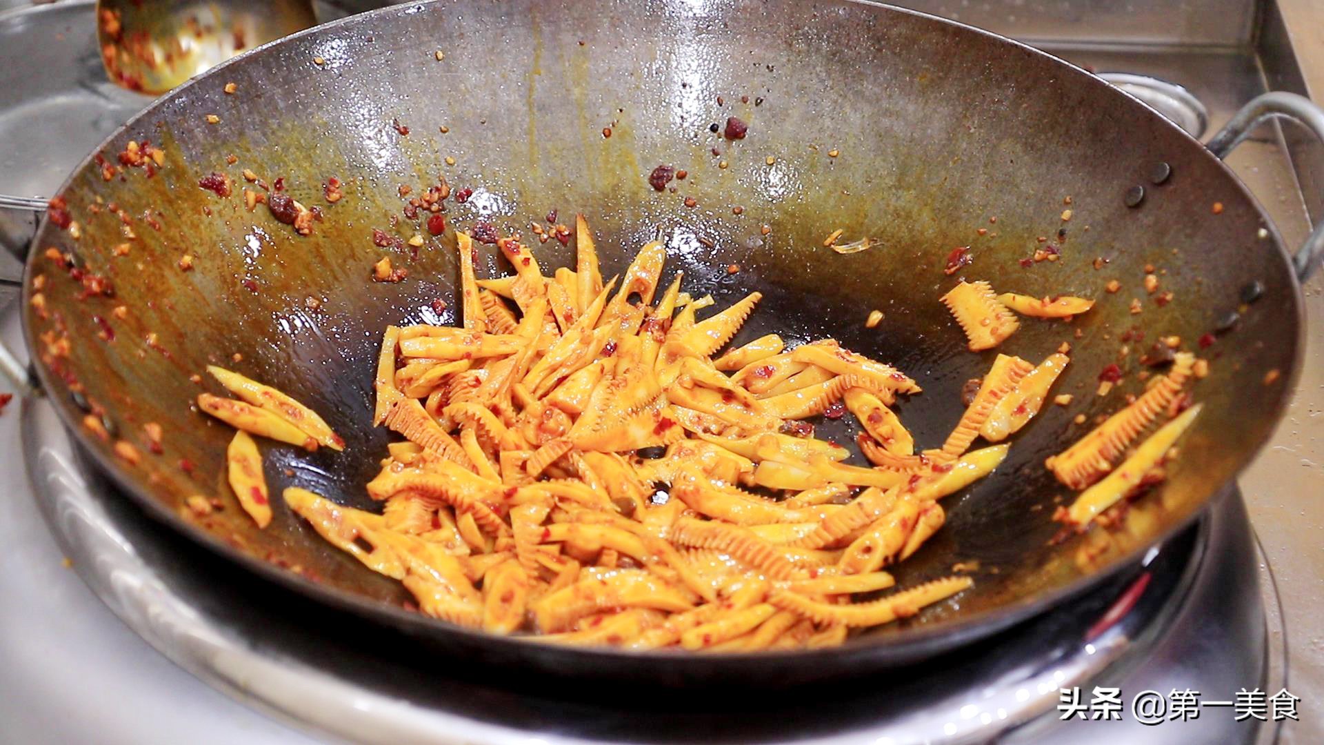 水煮肉片教程最正宗的做法,水煮肉片可以用豌豆淀粉上浆吗