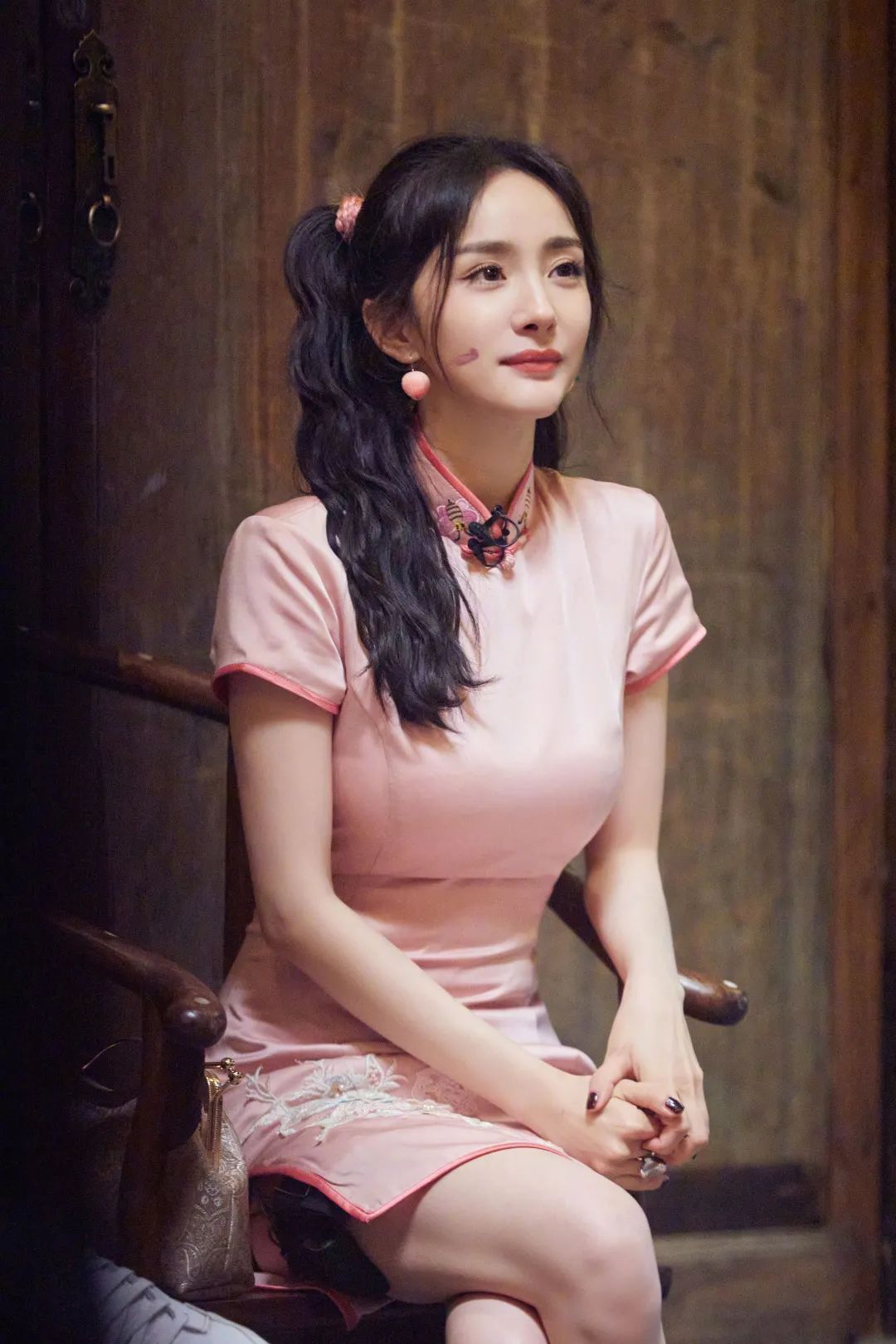 明星都穿的旗袍,中外女明星穿旗袍