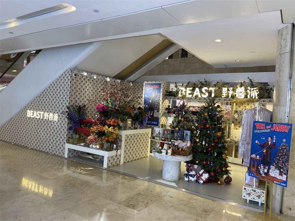 汉街优衣库城市旗舰店,优衣库官方旗舰店成都