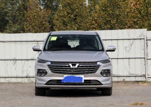 五菱凯捷四座商务车报价,大四座五菱凯捷落地价多少钱