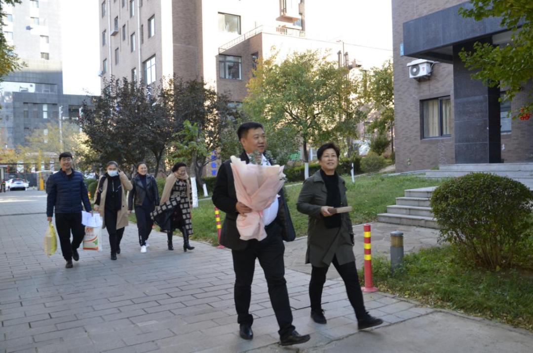 传承抗美援朝精神致敬最可爱的人——鞍山市第三医院领导班子走访慰问参加抗美援朝战争的离退休职工