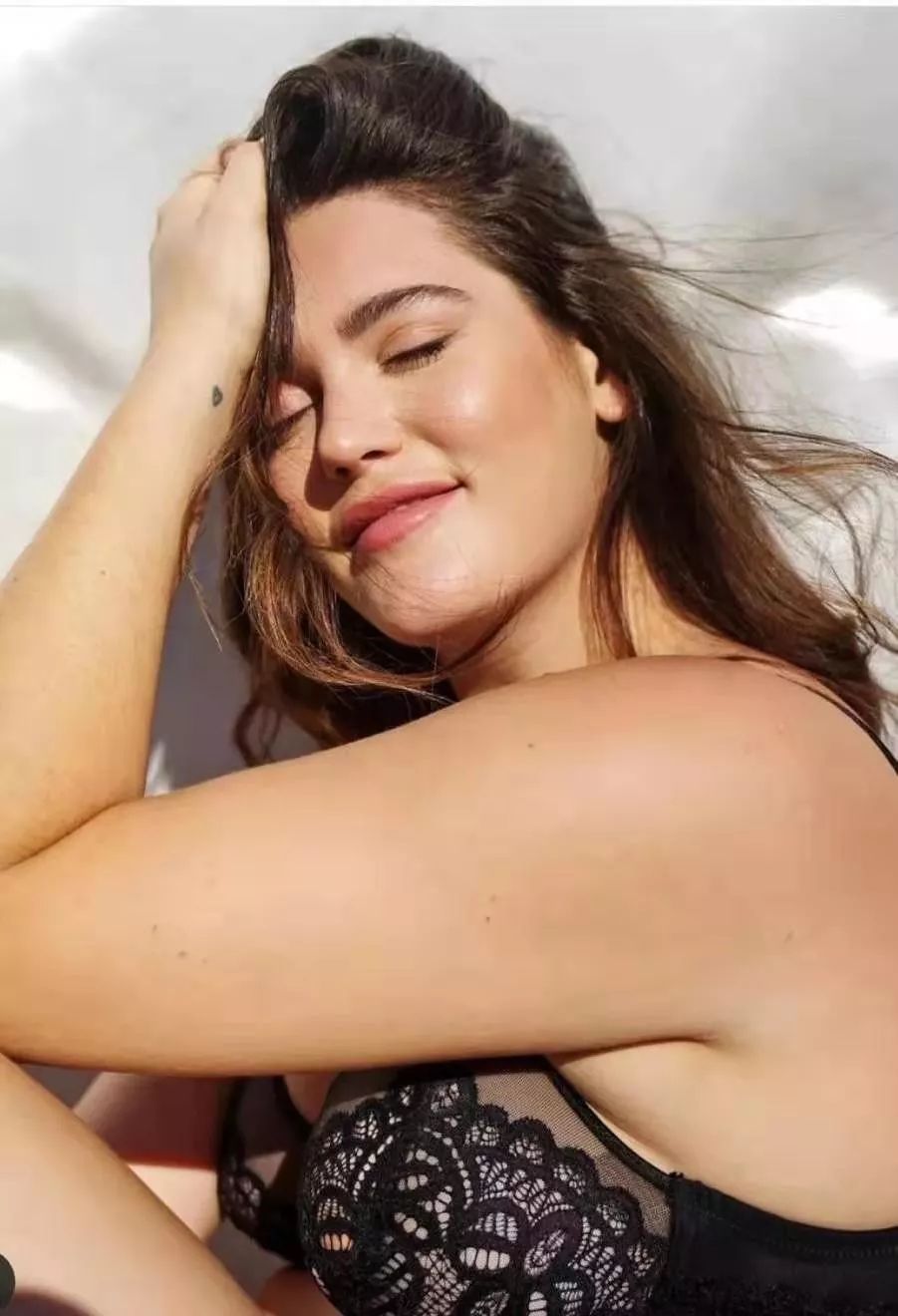 欧美微胖型超模140斤维密,维密模特体重165