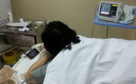 多发性肌瘤必须做子宫切除手术吗,10公分大肌瘤能微创手术吗