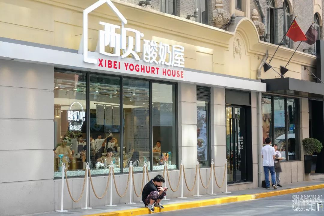 淮海路和南京西路哪个繁华,南京西路vs陆家嘴