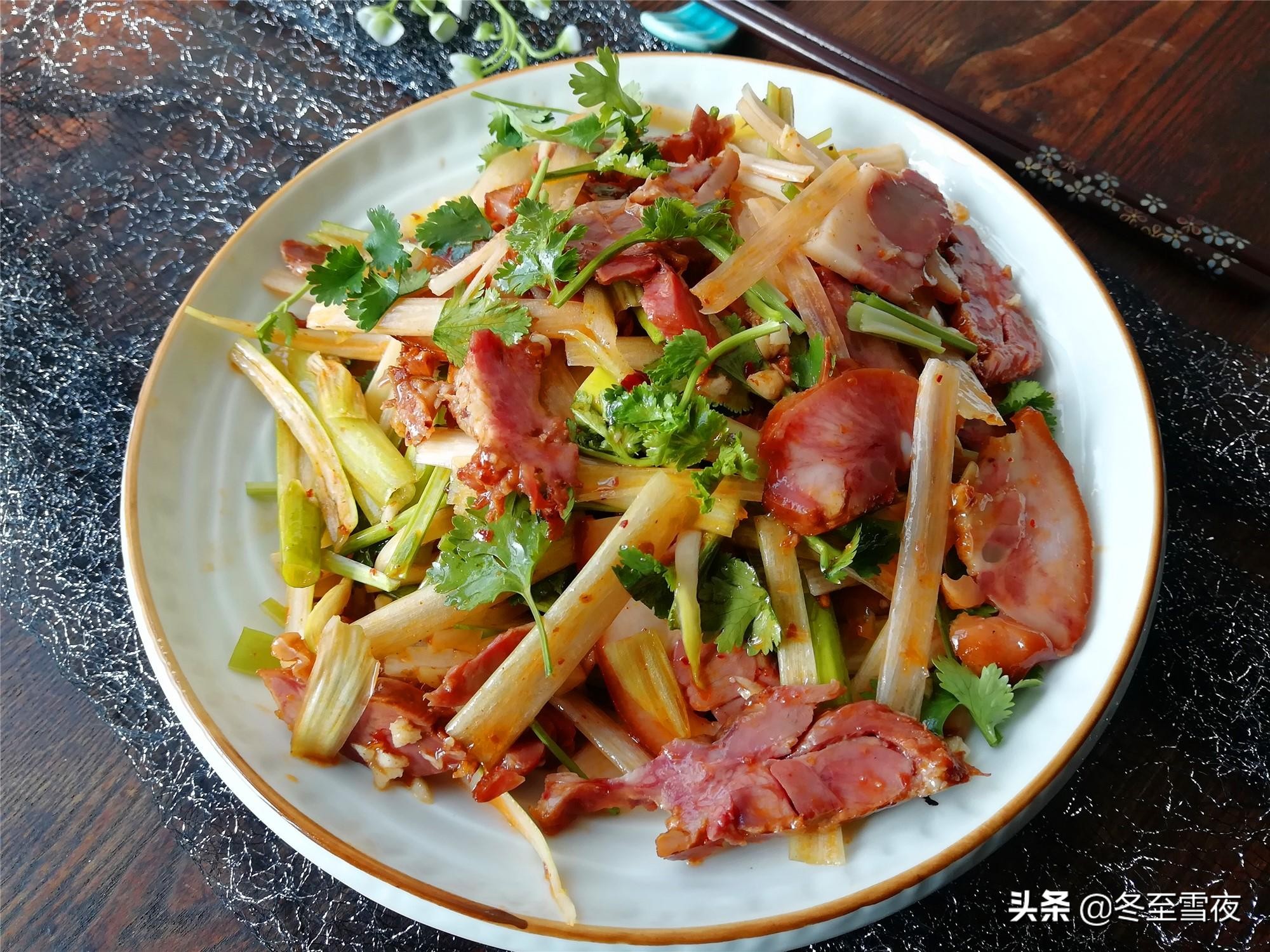 二月二，习俗吃猪头肉，教你5*猪种**头肉做法，荤素搭配，吃着不腻