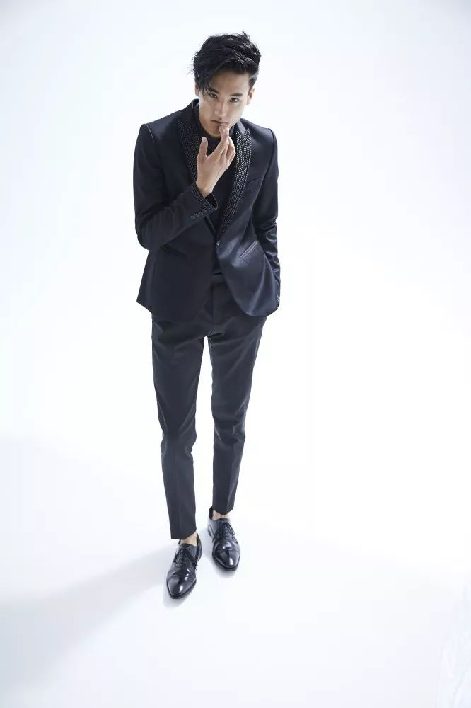 日本新人模特大須賀崇，他会成为下一个亚洲TopModel吗？