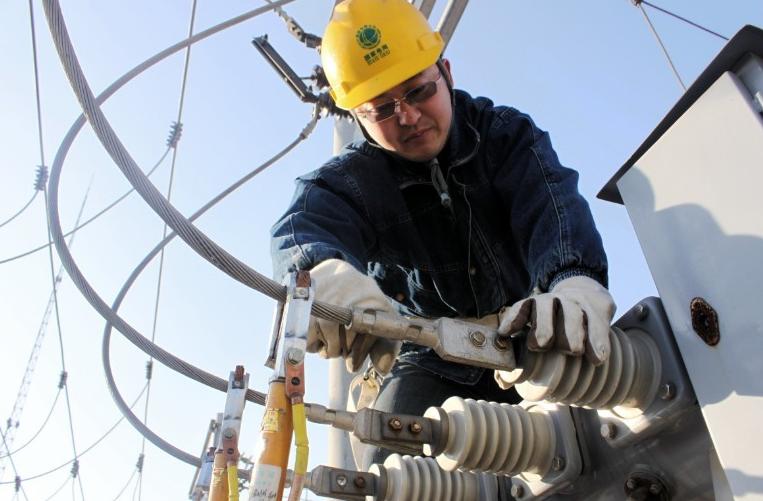 供电局怎样采集智能电表数据,智能电表供电所怎么抄表