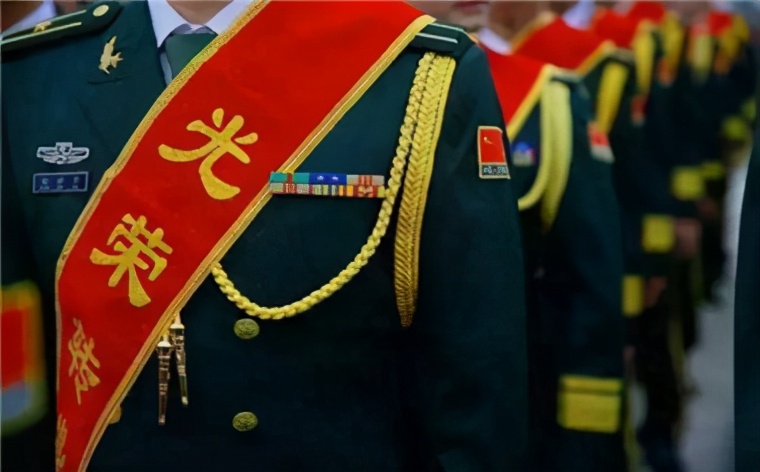 现役军人公交免费政策,现役军人乘公交车和地铁是否免费