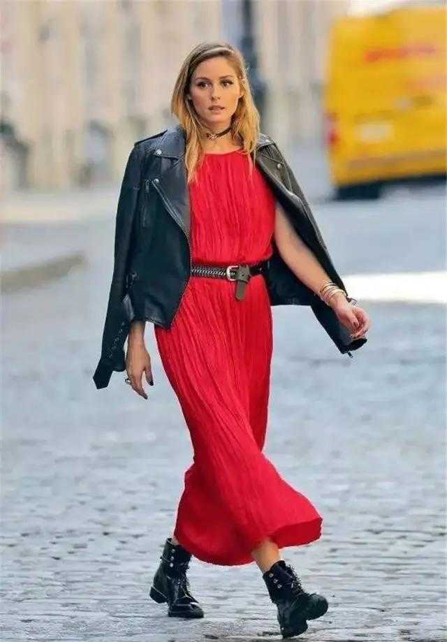 蔡少芬复出视频完整版,蔡少芬三胎产子后首穿露脐装