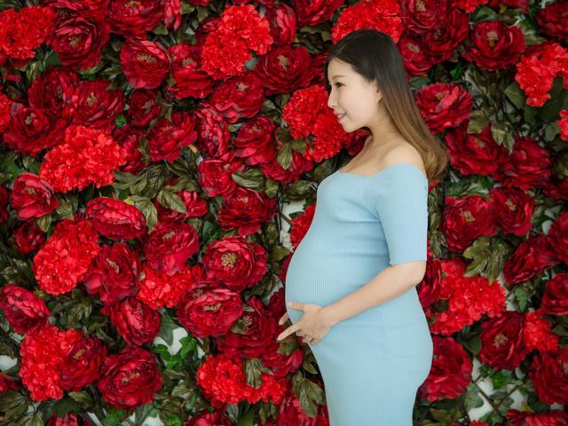 江苏一女子每日服用一片叶酸,五十二岁的女人吃叶酸一天几片