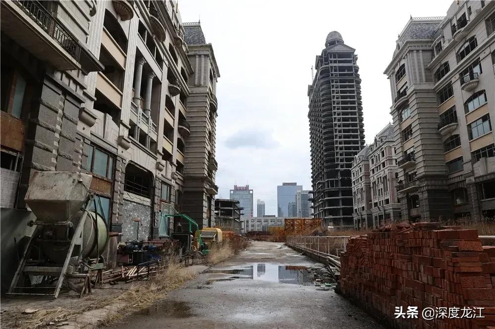 终于等到这一刻“烂尾楼”也有春天……