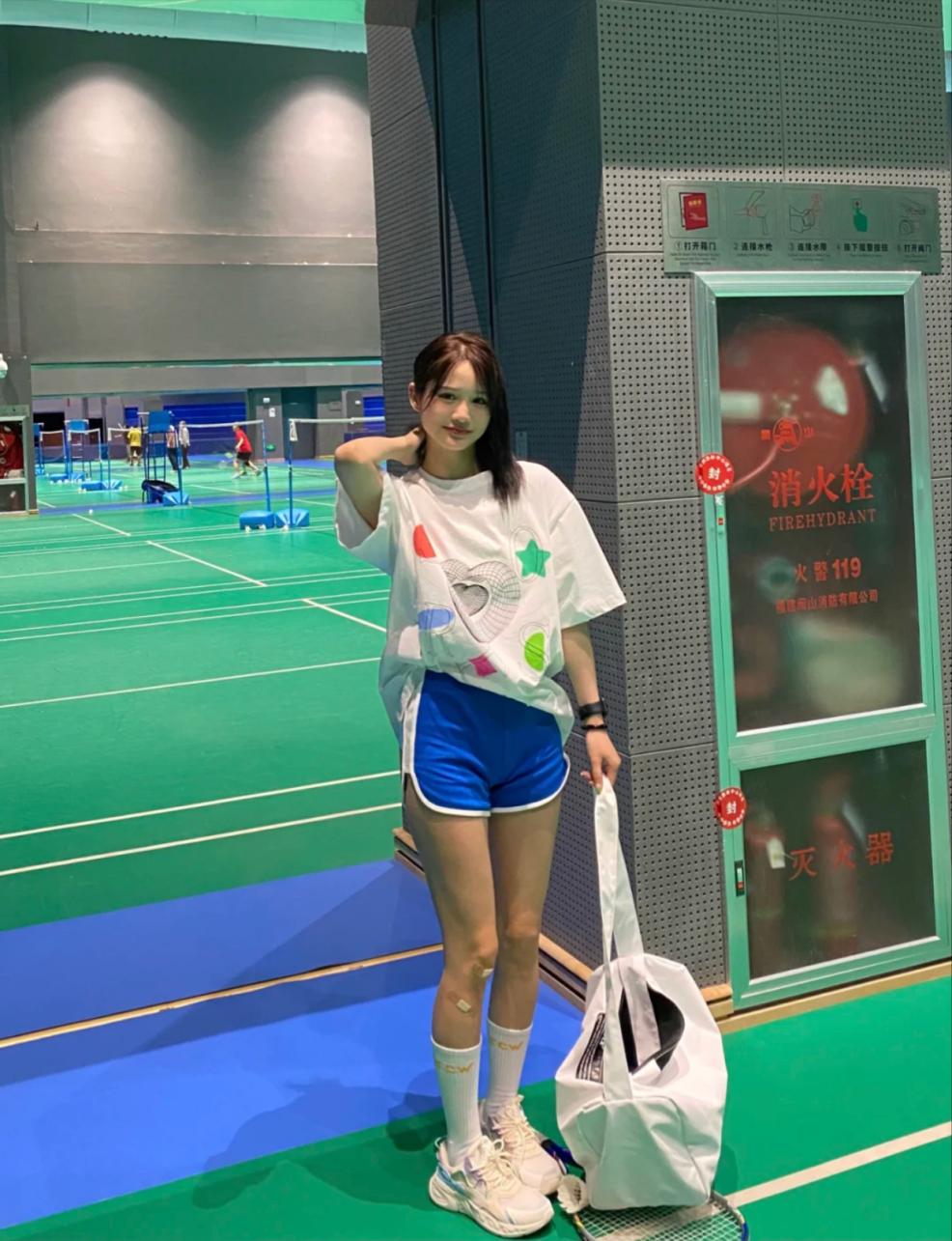 健身包hold不住,环保袋太显土,背SUBTLE运动旅行包能疯狂上分