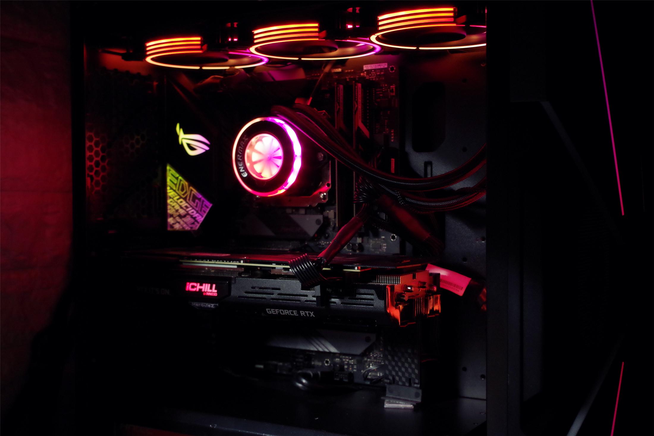 固态硬盘选东芝还是铠侠好,东芝ssd为什么改名铠侠