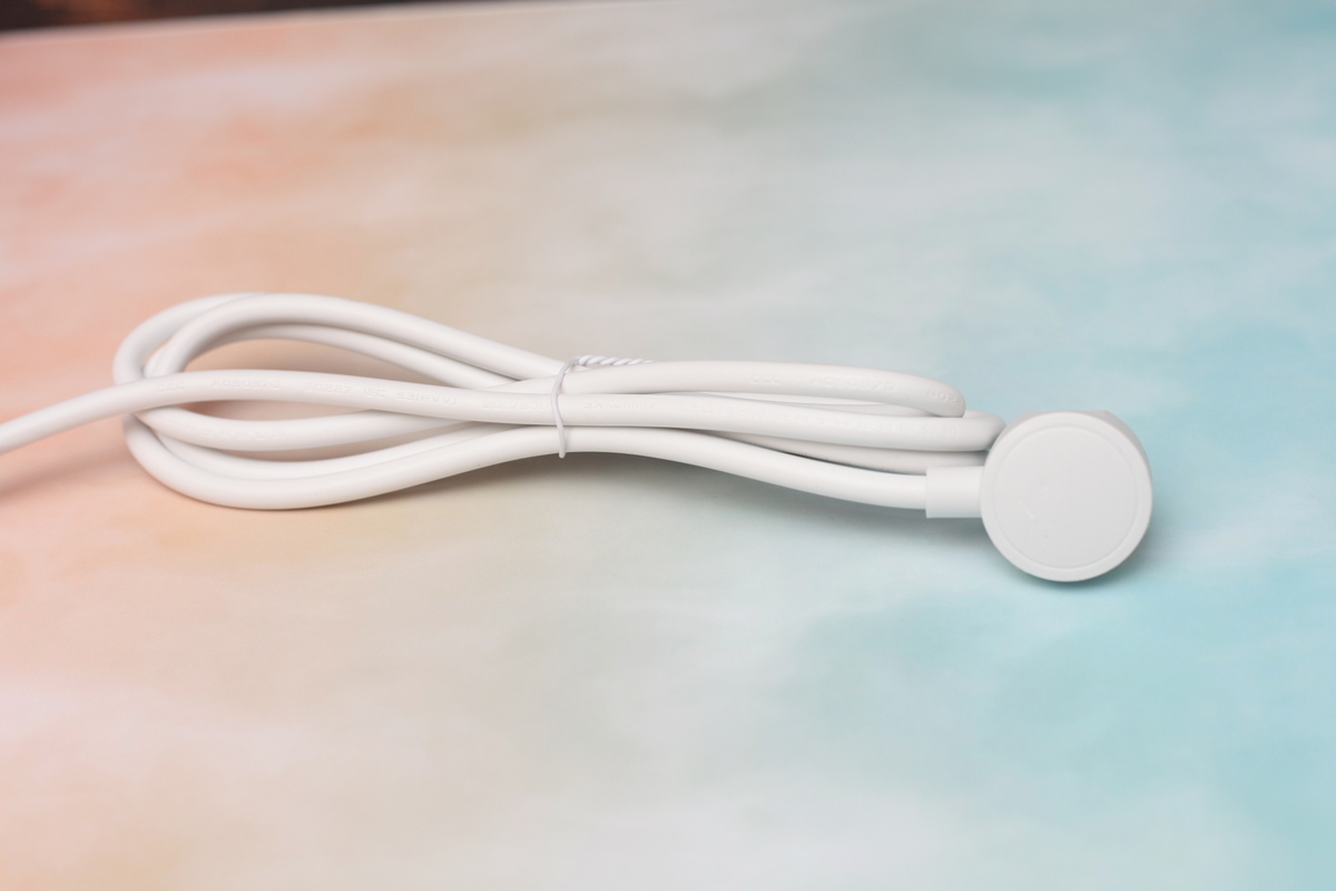 支持无线充电的手机套装,可以让我手机自动充电的软件