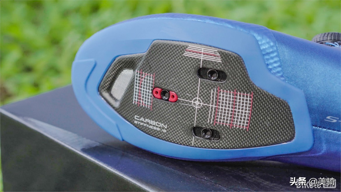 禧玛诺rc902顶级锁鞋,禧玛诺rc100锁鞋评测