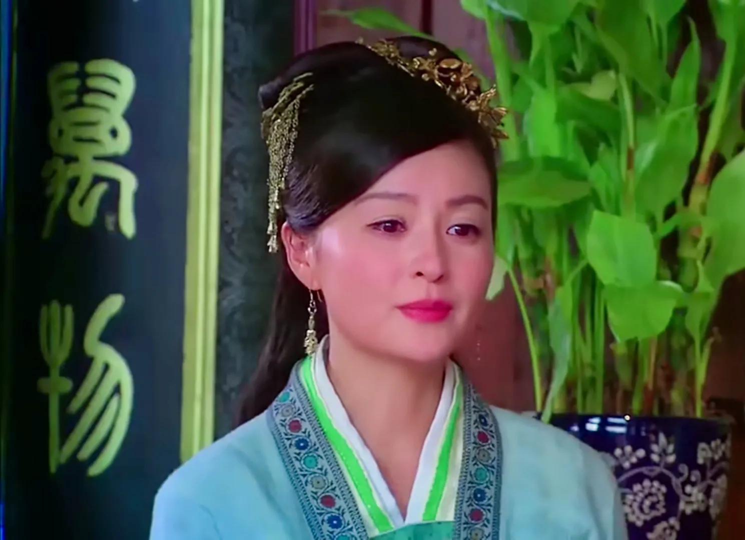 追鱼传奇:金牡丹一心想成为太子妃,却不小心错失,最终作茧自缚