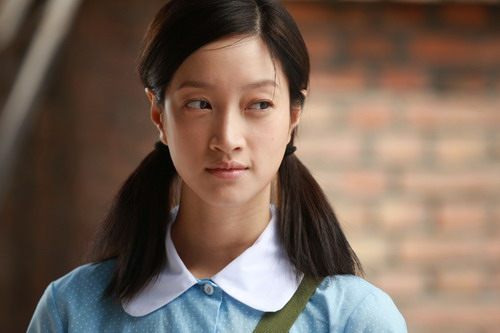 网传为新女友一掷千金，文章发博否认恋情，拖出一个隐藏的明星班