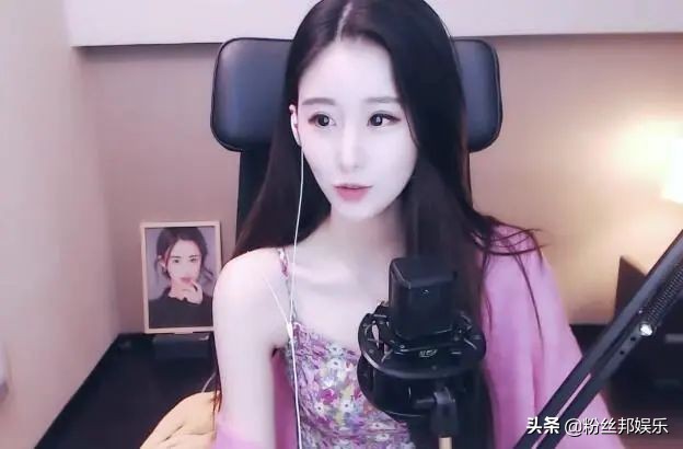 有了大哥不和文儿玩,素素回应有她拉团战,给文儿刷了不下20万