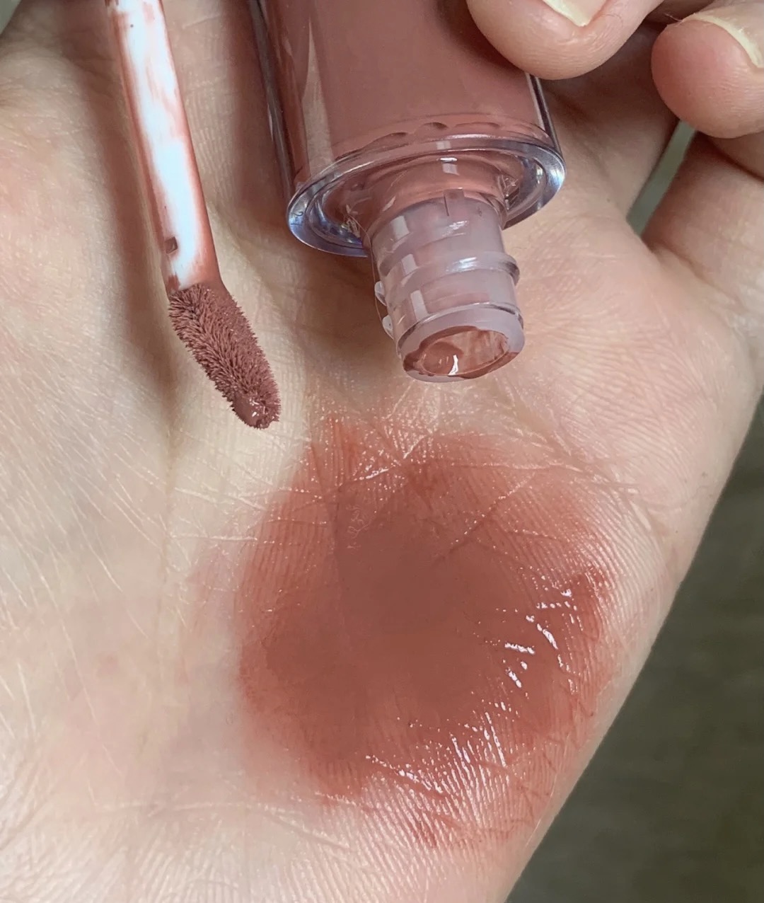 推荐一款平价又好用的口红,实用又平价的大牌口红