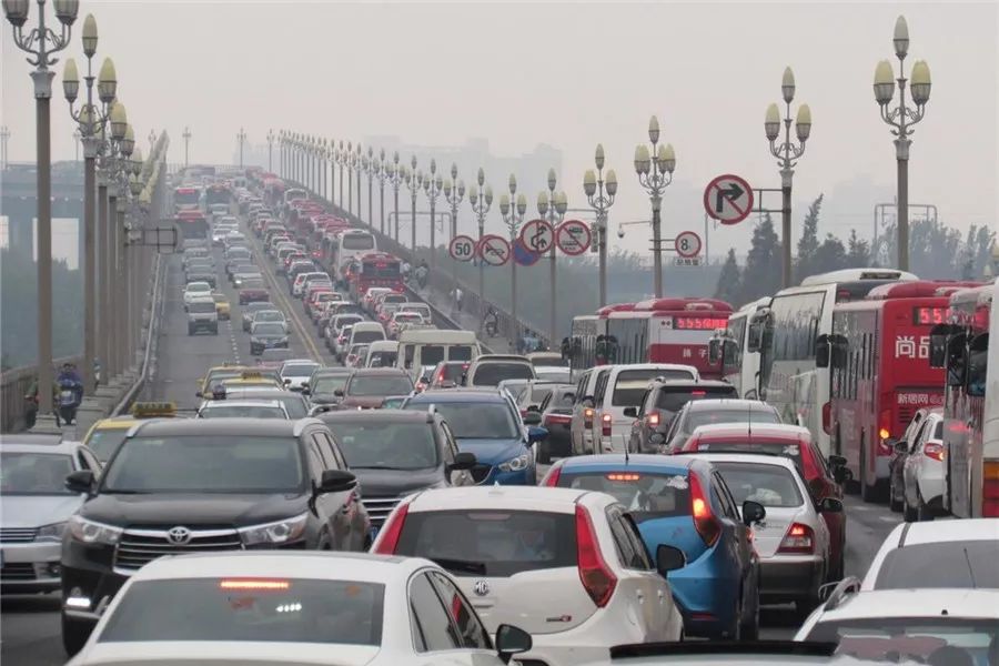 别克英朗智能互联怎么用,别克英朗19款互联精英版功能介绍