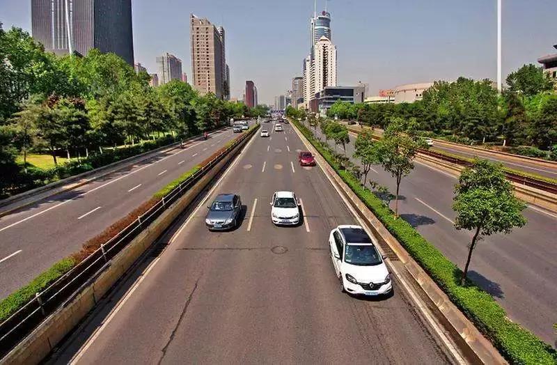 西安周日限行不,西安继续实施工作日限行