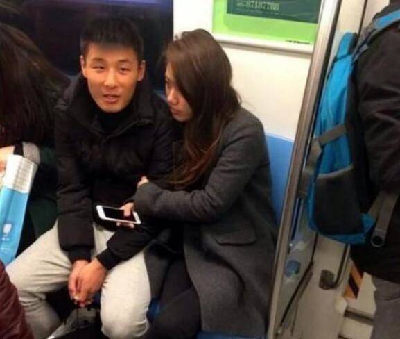 国足运动员的座驾一览,国足队员都开的什么车