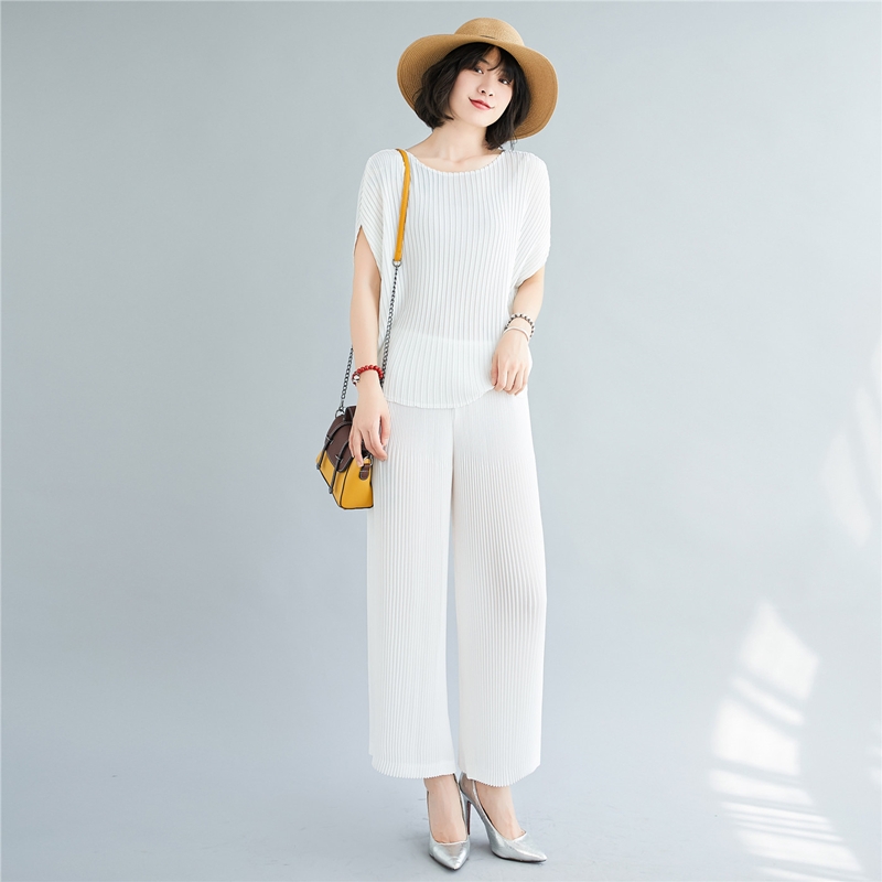 40+女性日常穿搭，这样穿衣服舒适又好看