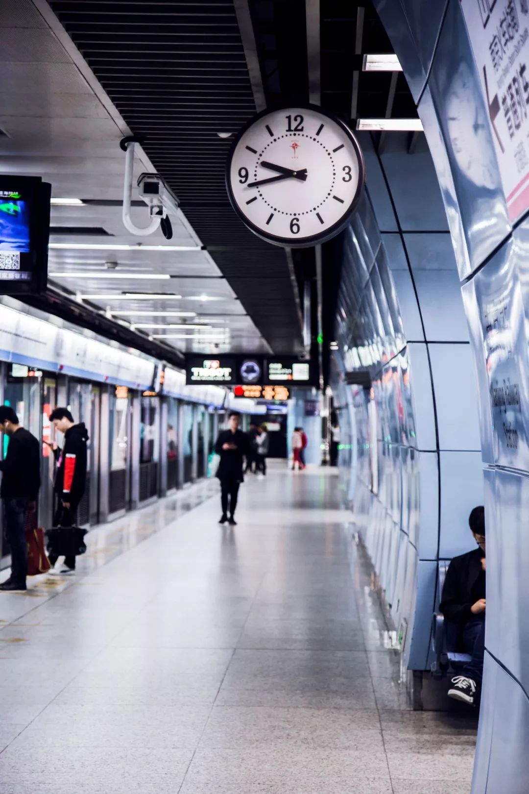 凌晨3点不回家的人,凌晨两点没有回家的人