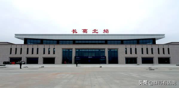 许昌火车站到高铁站,许昌的汽车站有几个站