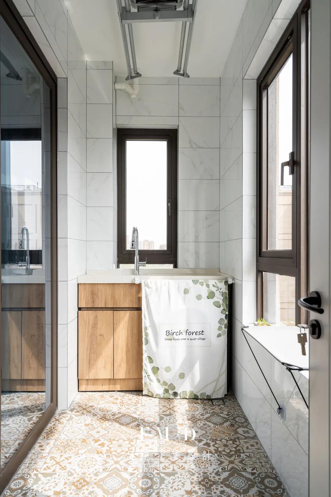 洗衣机放哪好?设计师帮你总结了一篇干货,3点认清楚了,不犯错