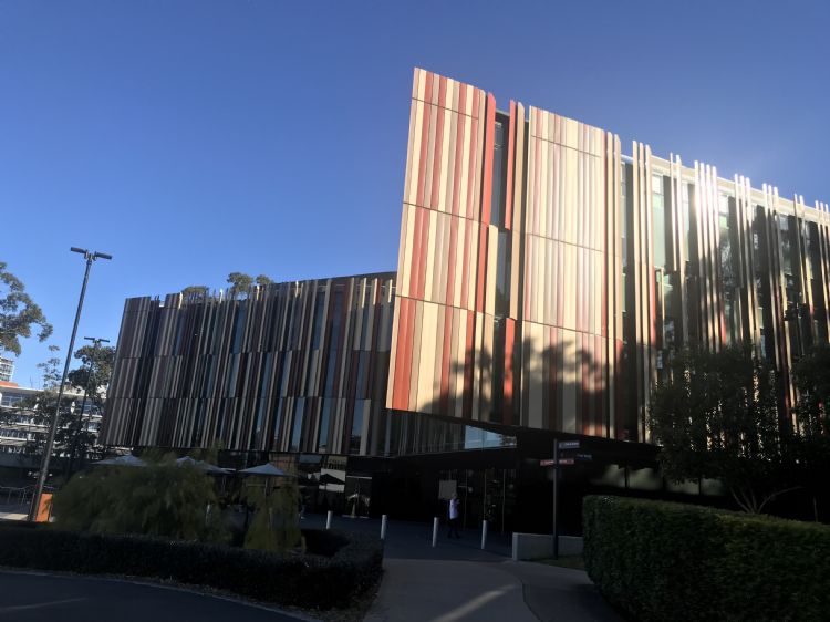 澳大利亚麦考瑞大学值得读吗,澳洲麦考瑞大学口碑怎么样