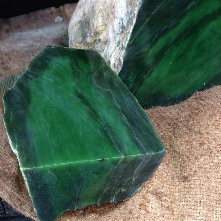 阿富汗碧玉有收藏价值吗,阿富汗碧玉俄料碧玉