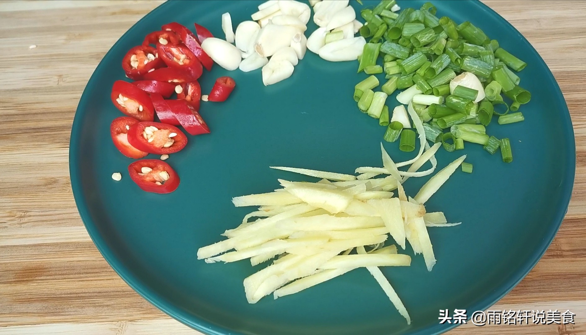 鲳鱼清蒸好吃又简单的方法,小鲳鱼的最佳做法清蒸