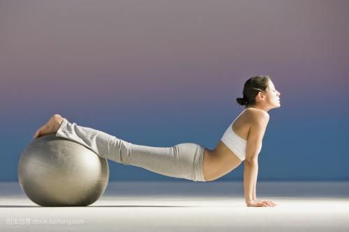 工作压力大失眠怎样缓解焦虑情绪,压力过大失眠怎样自我调节