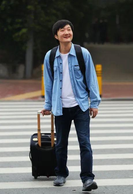 潘粤明翻红王大治,王大治与潘粤明现状