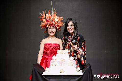 龙泉版权闪耀首都，sheme女鞋荣获中国北京国际授权大会大奖！