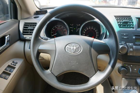 19款丰田汉兰达2.0t四驱尊贵7座,试驾2010款丰田汉兰达