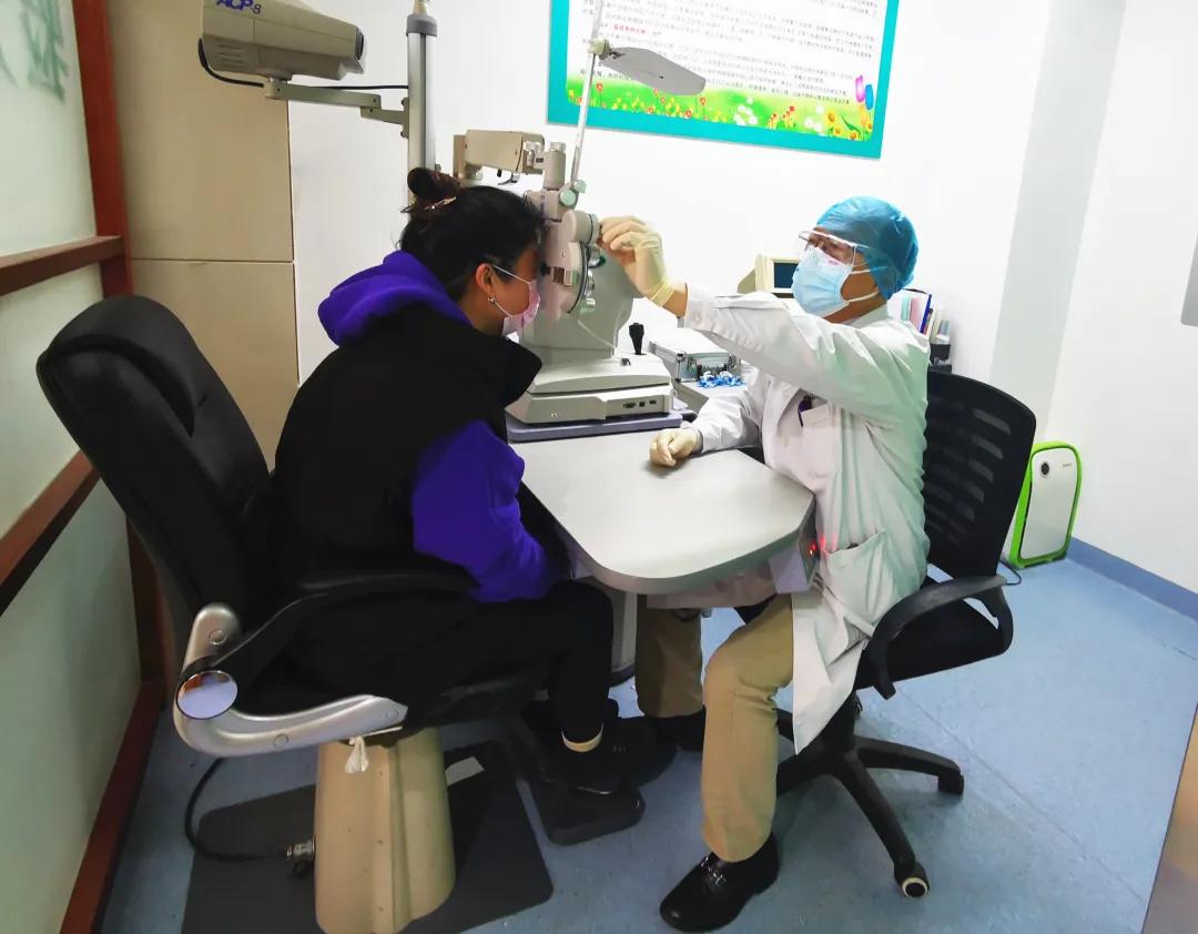 鐪佷腑鍖婚櫌鐪肩閰嶉暅,姹熻嫃鐪佷腑鍖婚櫌澶у笀楠屽厜鎬庝箞鎸傚彿