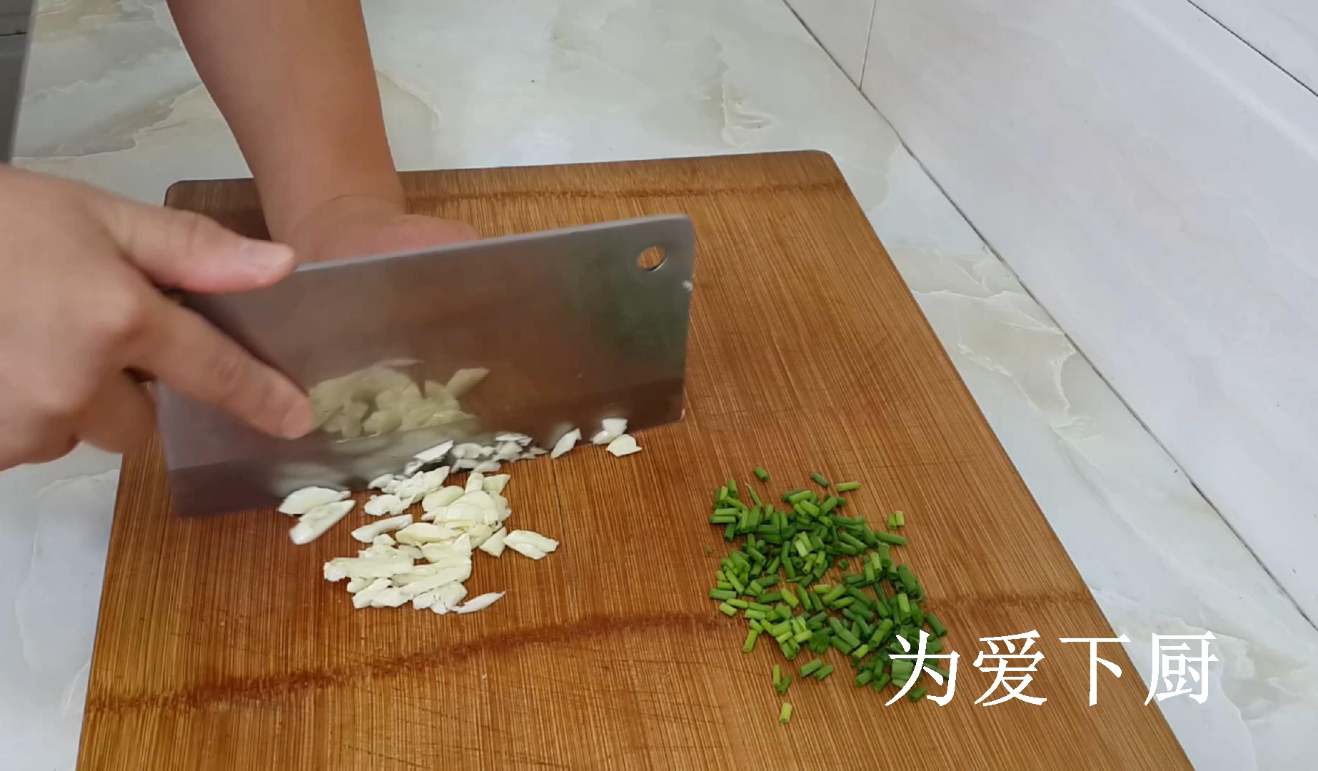 土豆煮三分钟大人小孩儿都爱吃,土豆蒸熟怎么吃好吃