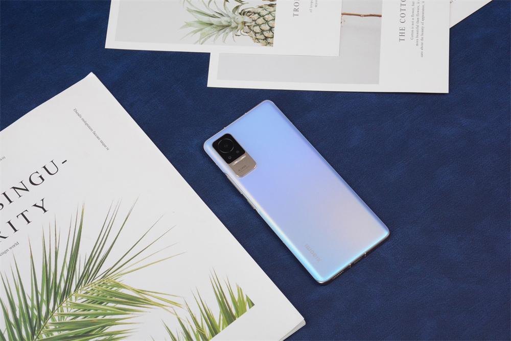 小米iqoo和realme哪个好,realme骁龙778g原神测评