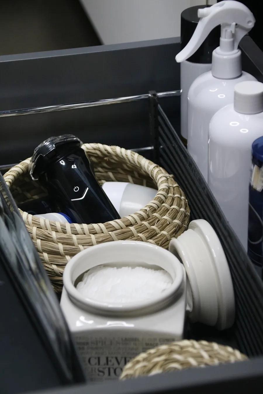 抽屉太乱怎么办,抽屉拉起来费劲怎么解决