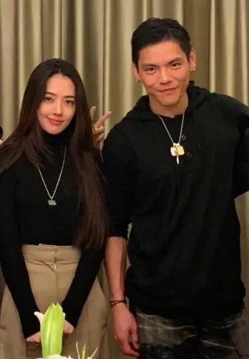 10位“浪荡”的富二代,个个换女友如换衣服,王思聪只是小萌新