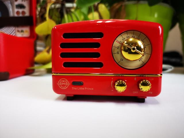 猫王收音机评测视频,猫王迷你收音机拆解