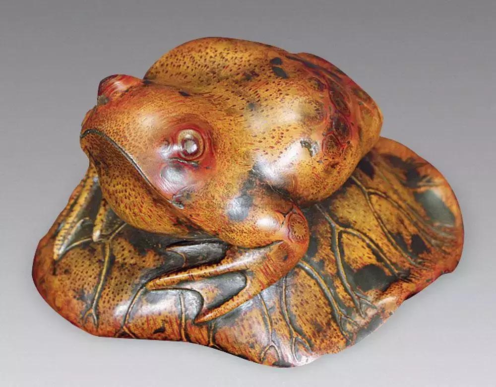 竹雕金蟾怎么玩,竹雕有盘玩价值吗