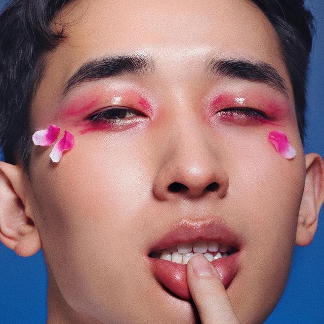 化妆堪称换脸的美妆博主,美妆博主教你温柔妆容