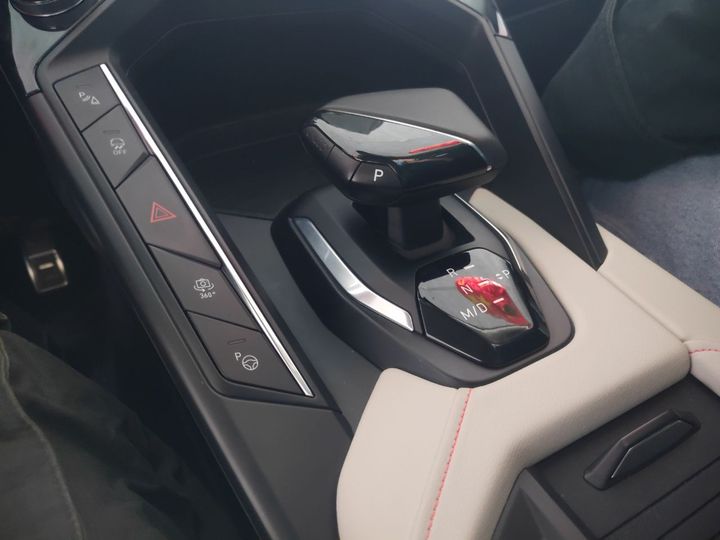 领克01和领克06对比,领克06phev落地价