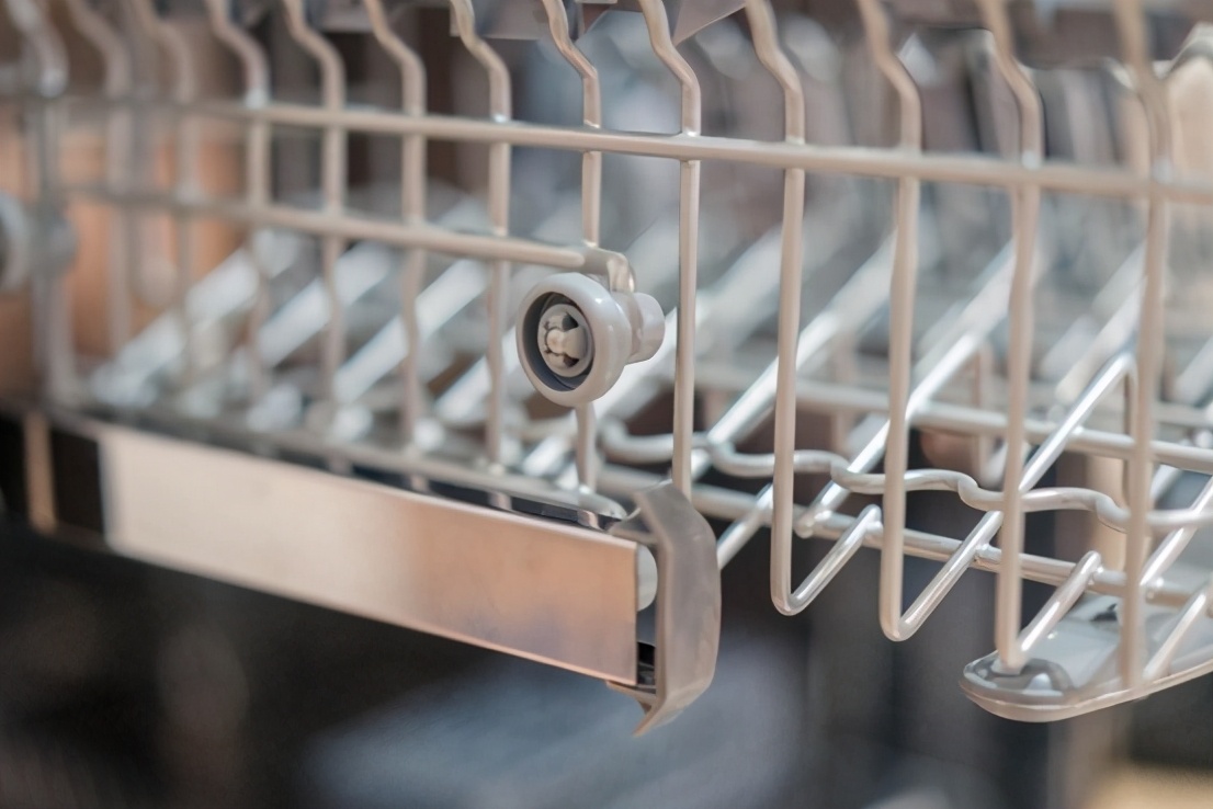 分区洗10套洗碗机,海尔晶彩迭代和晶彩系列