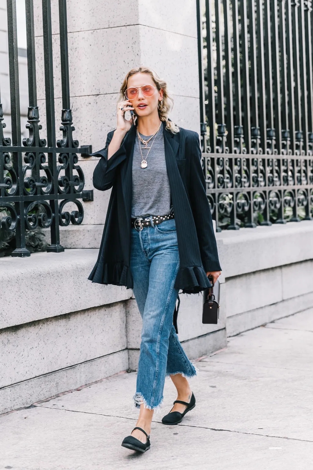 腿短的女生穿什么裤子显高,高腰裤小个子显腿直