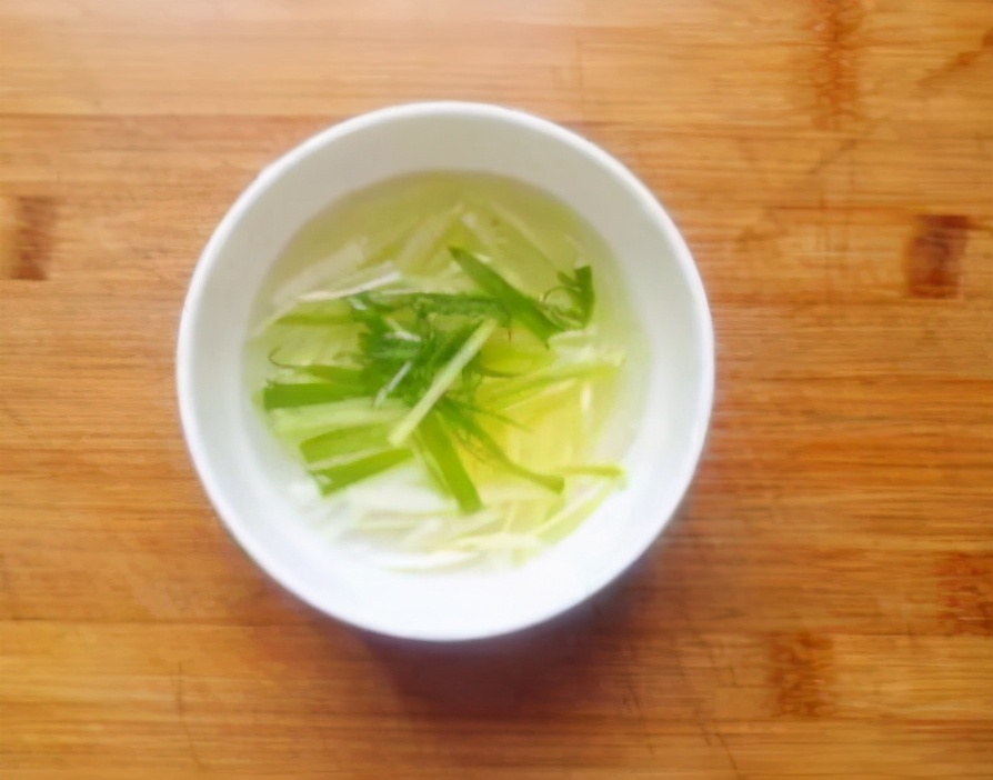 做清蒸鱼用什么调料代替蒸鱼豉油,没有蒸鱼豉油清蒸鱼汁的调料配方