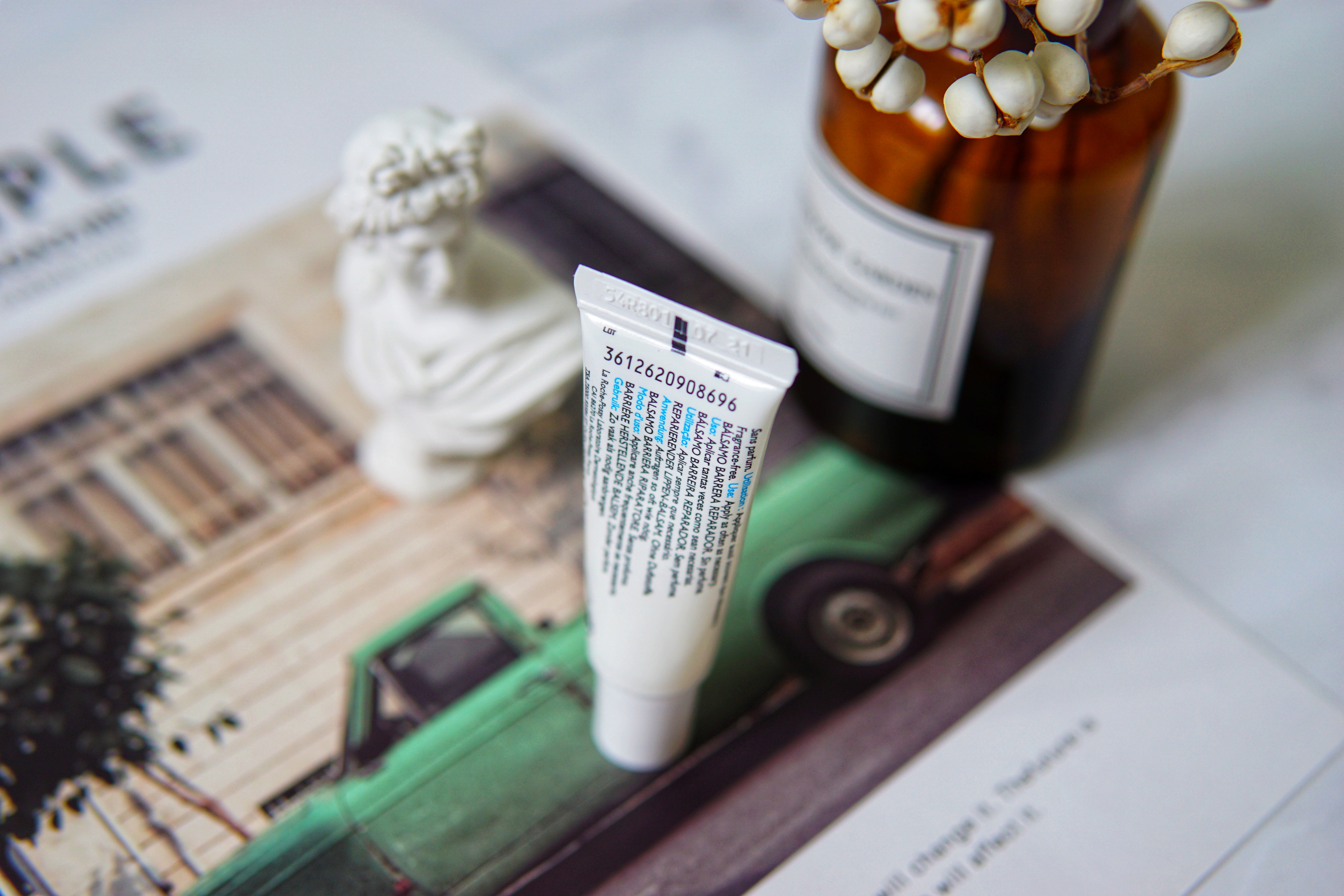 滋润养唇护唇膏推荐,唇部护理嘟嘟护唇膏